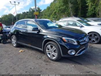  Salvage Mercedes-Benz GLA