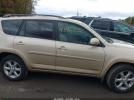 Toyota RAV4 Limited V6 Image 9