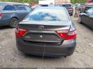 Toyota Camry Le Image 9
