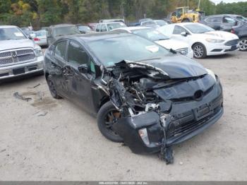  Salvage Toyota Prius