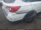 Subaru Outback 2.5i Limited Image 16
