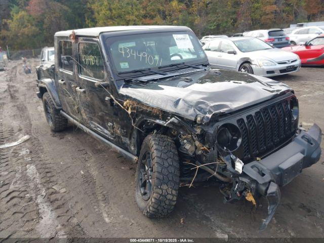  Salvage Jeep Gladiator