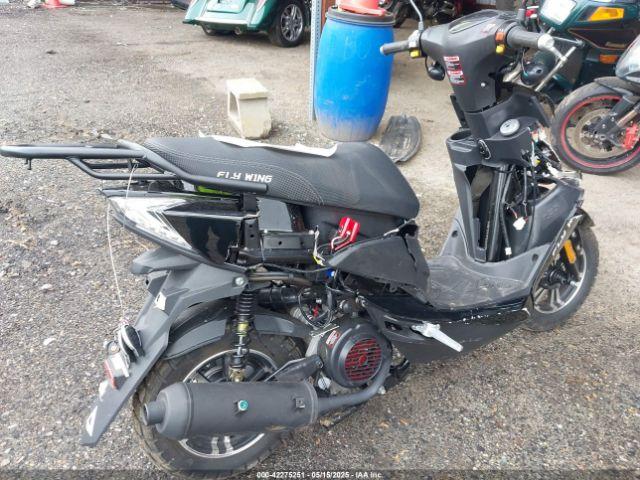 Tztc Scooter Image 4