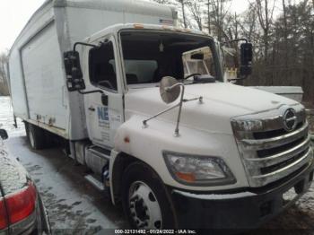  Salvage Hino 258 268
