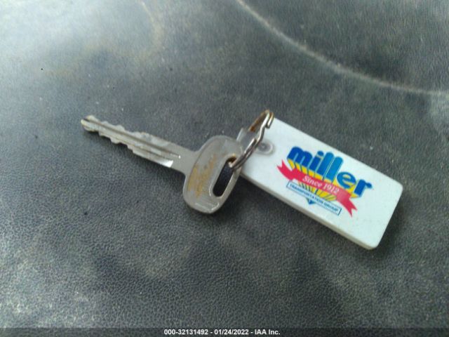 Hino 258 268 Image 12