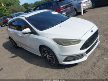  Salvage Ford Focus St
