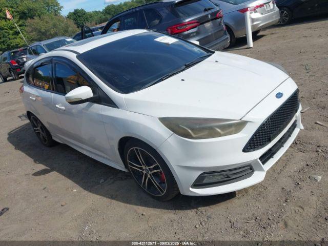  Salvage Ford Focus St