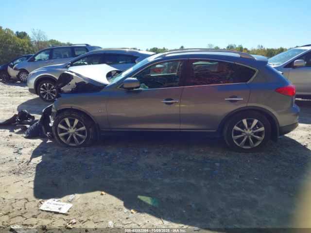 INFINITI Qx Journey Image 12