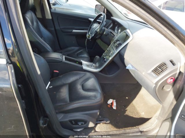 Volvo XC60 Image 4