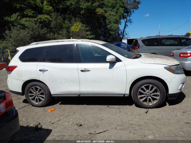 Nissan Pathfinder Image 9