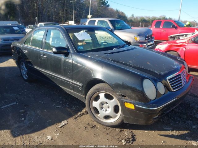 Mercedes-Benz E-Class Image 1