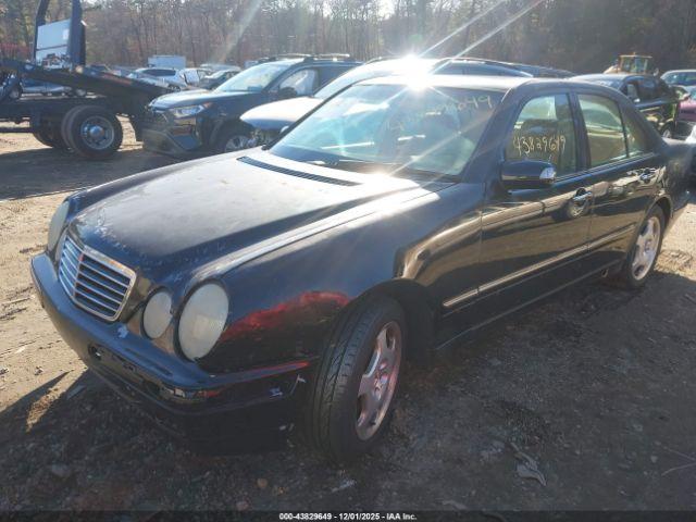 Mercedes-Benz E-Class Image 6