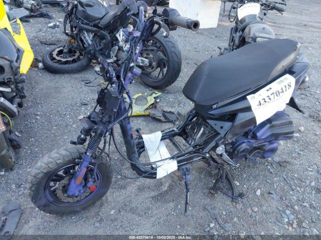 Tztc Scooter Image 4