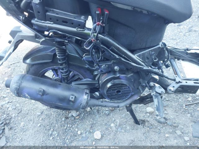 Tztc Scooter Image 9