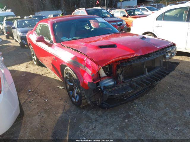 Salvage Dodge Challenger