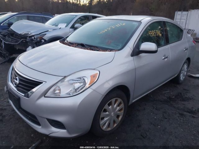Nissan Versa 1.6 Sv Image 2