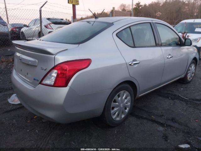 Nissan Versa 1.6 Sv Image 11