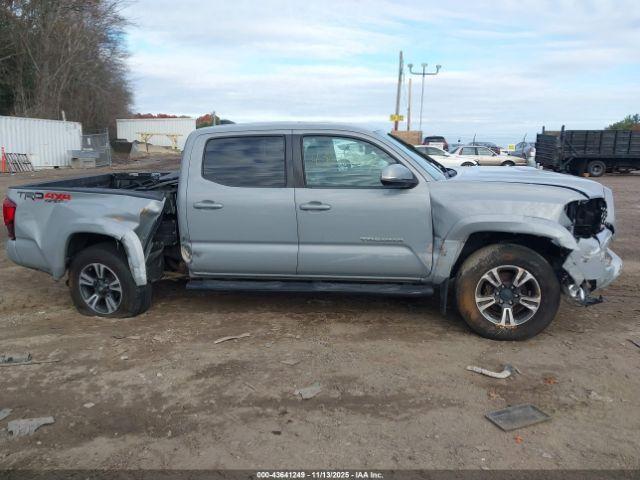 Toyota Tacoma Trd Sport Image 11