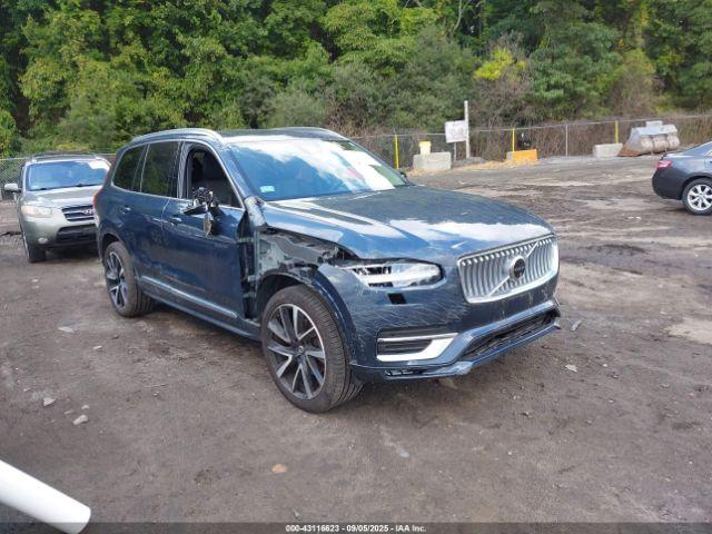  Salvage Volvo XC90