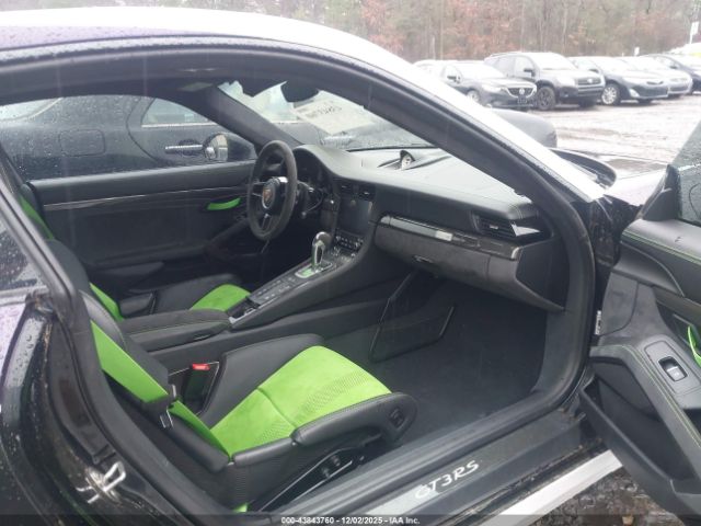 Porsche 911 Gt3 Rs Image 6