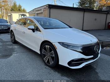  Salvage Mercedes-Benz EQS