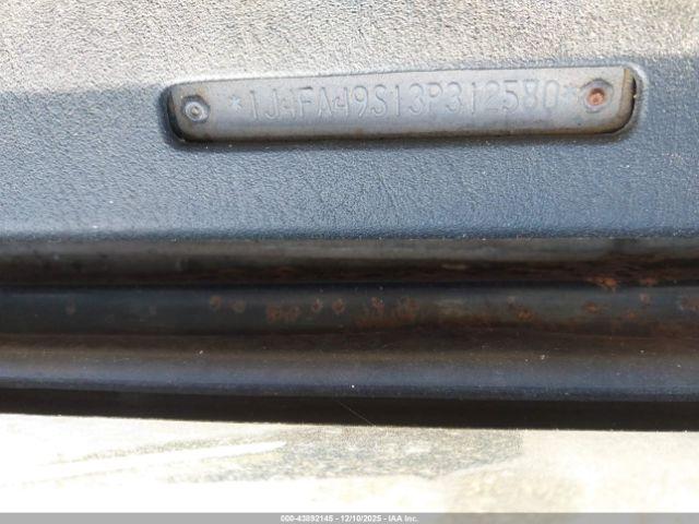 Jeep Wrangler Sport Image 8