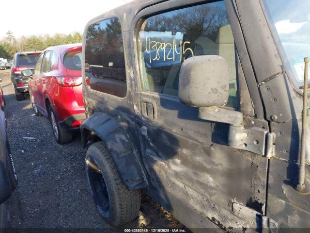 Jeep Wrangler Sport Image 12