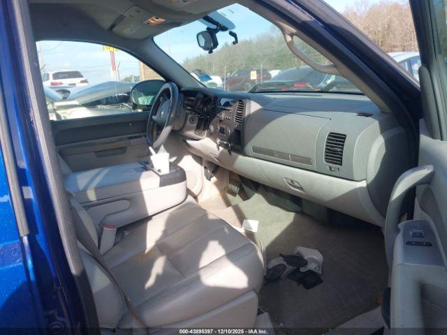 Chevrolet Silverado 1500 Lt Image 7