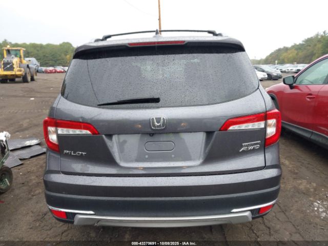 Honda Pilot Awd Touring 8 Passenger Image 10