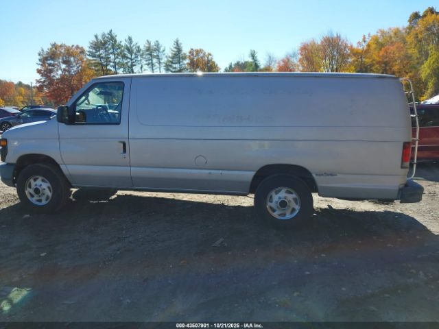 Ford E-150 Commercial Image 3