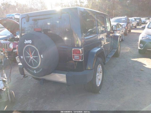 Jeep Wrangler Sahara Image 4