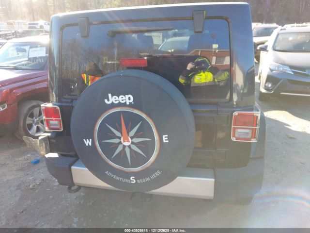 Jeep Wrangler Sahara Image 7