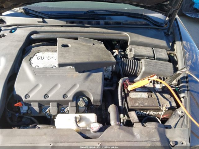 Acura TL Image 12