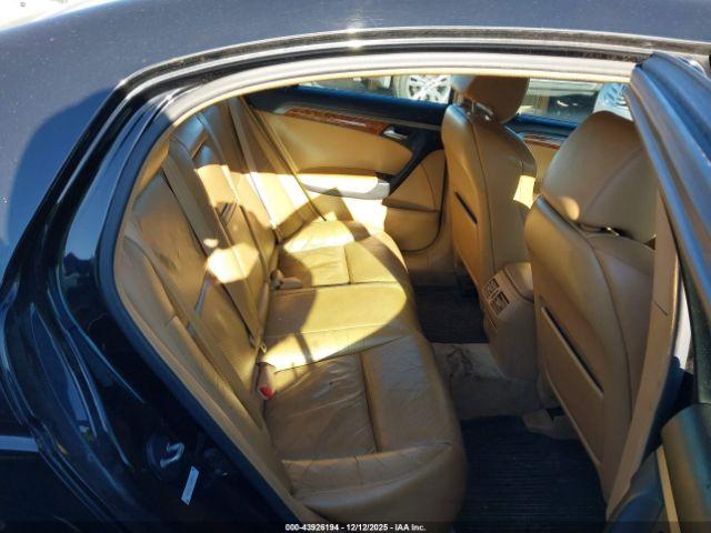 Acura TL Image 4