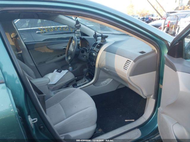 Toyota Corolla Le Image 8