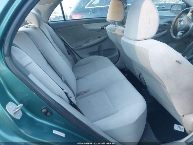 Toyota Corolla Le Image 11