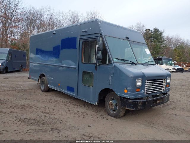 Ford E-450 Image 1