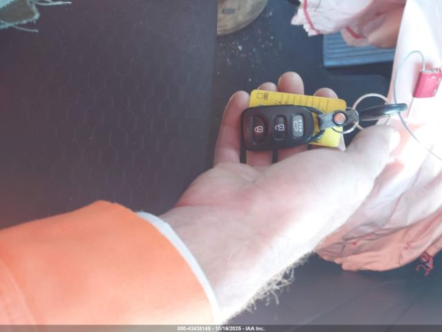 Hyundai ELANTRA Se Image 14