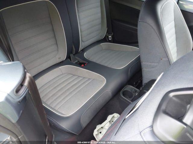 Volkswagen Beetle 1.8t Denim Image 7