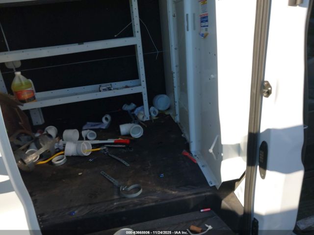 Ford Transit Image 11