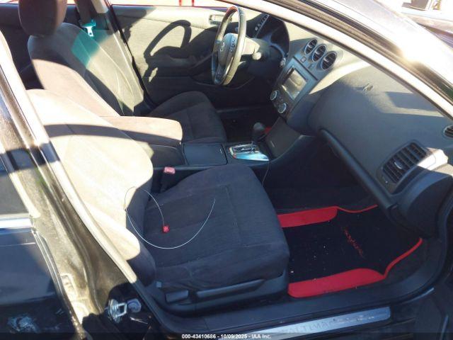 Nissan Altima 2.5 S Image 6