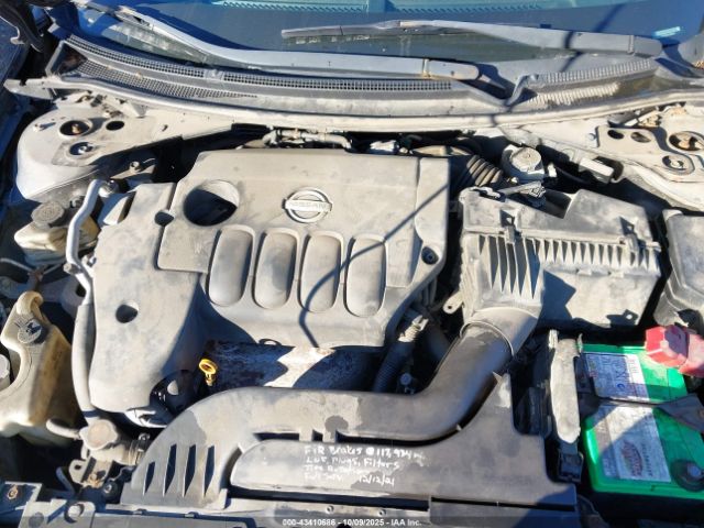 Nissan Altima 2.5 S Image 8