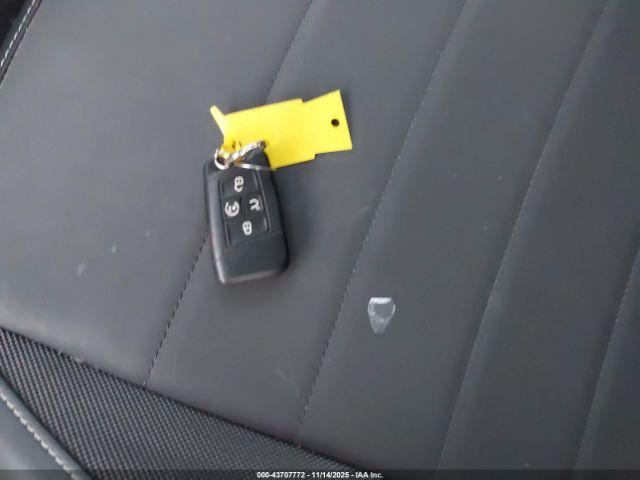 Volkswagen Taos 1.5t Se Image 7