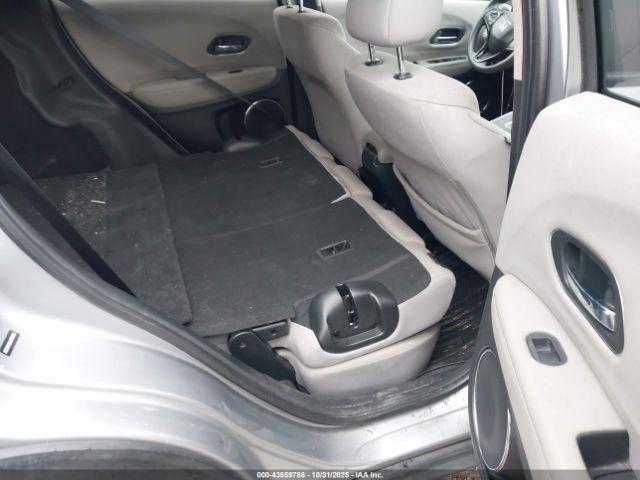 Honda HR-V Ex Image 9