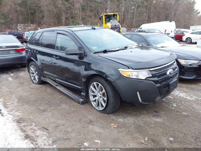  Salvage Ford Edge