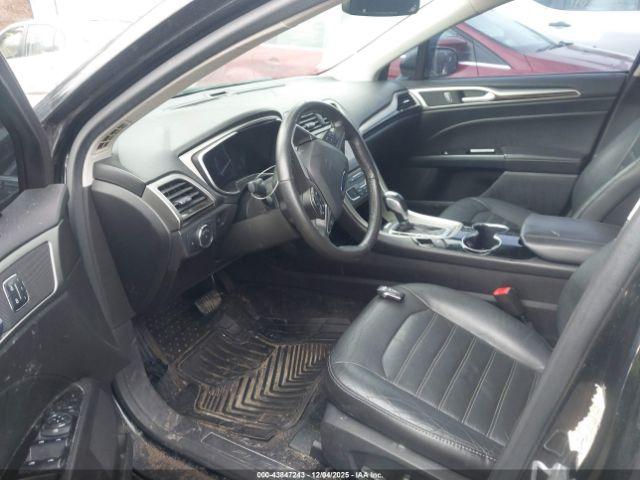 Ford Fusion Se Image 2