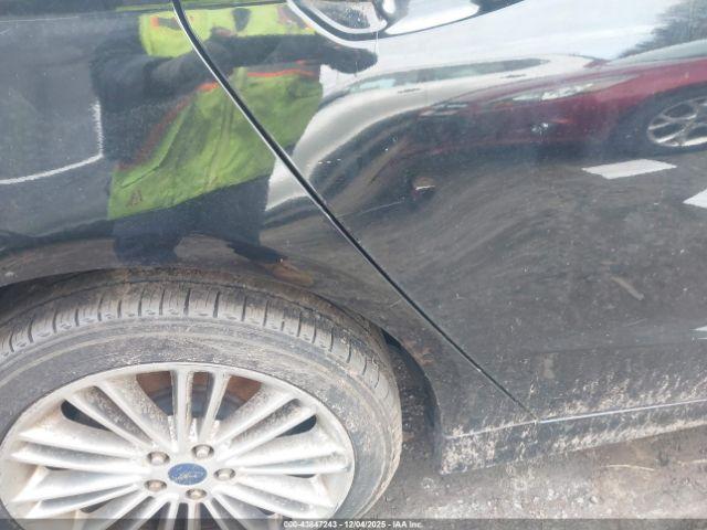 Ford Fusion Se Image 16