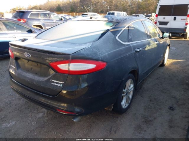 Ford Fusion Titanium Image 6