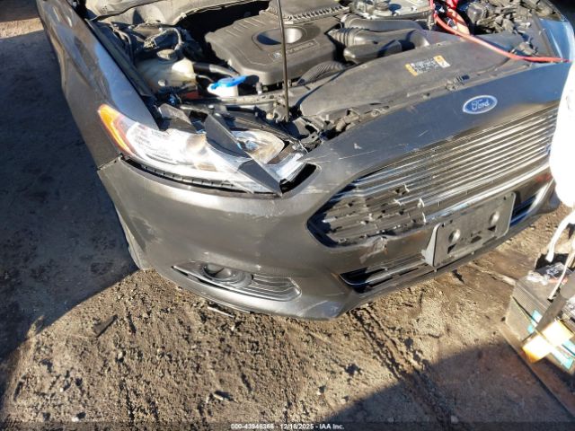 Ford Fusion Titanium Image 8