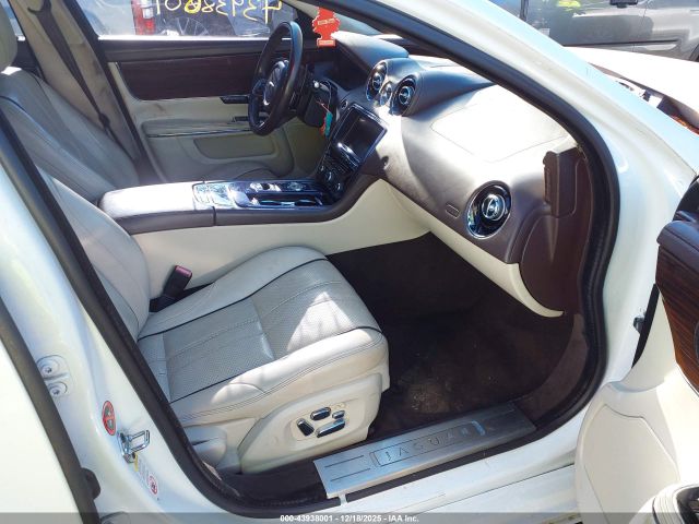 Jaguar XJ Xjl Supercharged Image 2